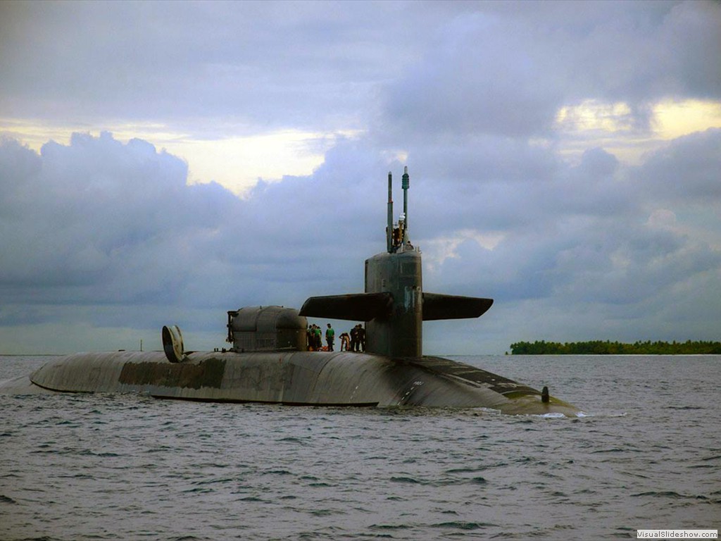 USS Georgia (SSGN-729) pulls into Diego Garcia 2013.