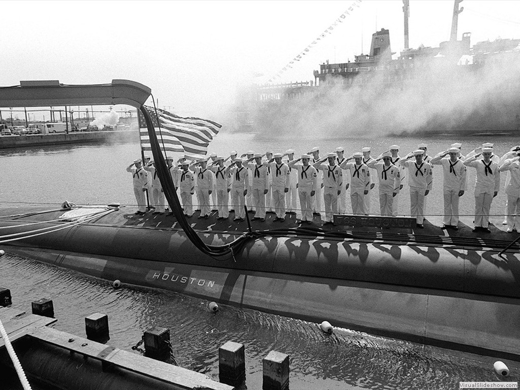 USS Houston (SSN-713) commissioning 1982.